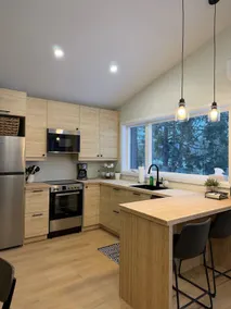 Rideau Coast Cottages - The Ridge - Image 3