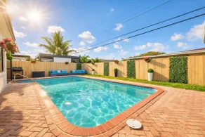 Versace Vibes Retreat, Pool Sauna Near Hard Rock - Image 2