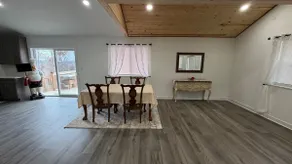Cozy Cabin Hideaway - Image 5