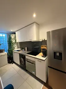 Cozy apartment with private Jacuzzi - Image 3