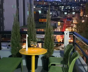 Veranda11 - Private stay in the heart of Jongno - Image 5