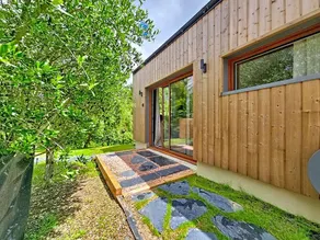 Architect's maisonette with hot tub, 15 minutes from Tours - Image 2