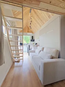 Architect's maisonette with hot tub, 15 minutes from Tours - Image 4