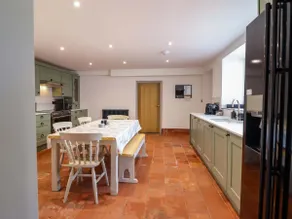 Preesgweene Farmhouse - Image 4