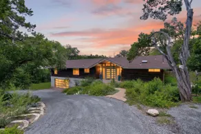 New Rare Westlake Pool Retreat–Book Summer Vacay! - Image 2