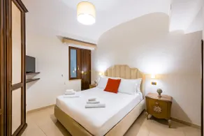 Chiaia Loft in Napoli - Image 3