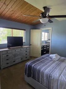 Wi-Fi/Pool/A/C/Ice chest/Patio/Grill/Parking/Work area - Image 5
