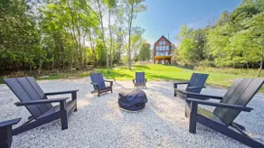 Hygge Lake Cabin- Waterfront & 5 acres of serenity - Image 3