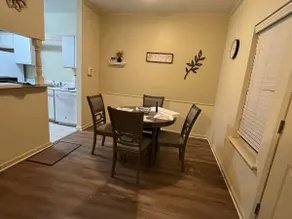 Cute 1 1/2 bedroom retreat - Image 2