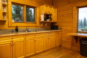 Shuswap Mountain Lodge - Image 2