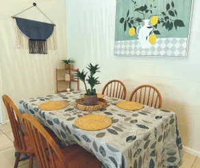 2 Stylish Bedroom Conveniently Located Werrington - Image 3