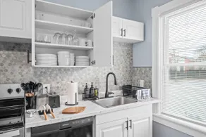 Regent Suite | Downtown Providence | Universities - Image 2