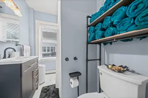 Regent Suite | Downtown Providence | Universities - Image 5