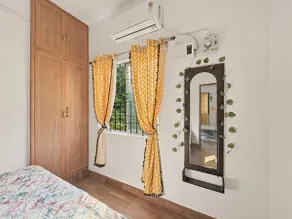 Entire home 1BHK|2 Balcony |Couple &Work Stay -OMR - Image 5