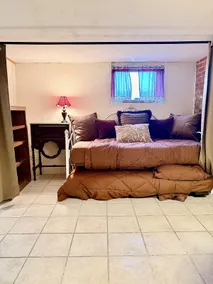 Basement Apartment Historic Wolf Manner - Farm - Image 5