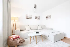 Right at the train station with roof terrace - apartment - Image 5