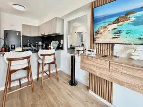 Modern 1 BR | Luxury building - Image 5