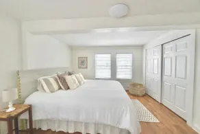 The Saybrook Point Bungalow, Stroll to Downtown - Image 3