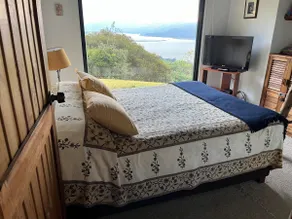 Cottage - Beautiful View to Tomine - Image 3