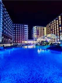 Resort-Style 1 BR Unit| Pool View | Near Airport - Image 4