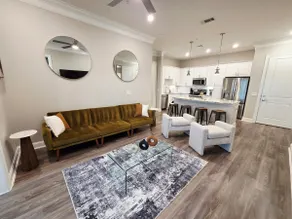 Relaxing 2BR Oasis in Midtown / Downtown - Image 5