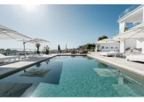 10 Bdrms Villa Paraiso Ultimate Holiday Experience - Image 2