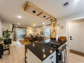 Mid-Century Modern Townhome | Mins to The Battery - Image 4