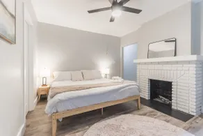 Pet-Friendly 2BR Near Edgewater with Parking - Image 3