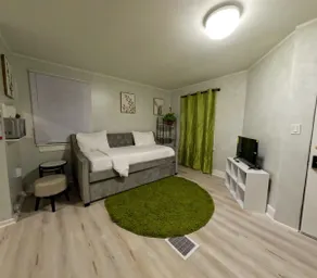 Cute studio apt close to the zoo - Image 2