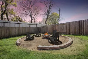 Modern 5BR House | Sleeps 14 | 1GB |WD | NASA, NRG - Image 3