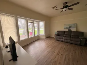 Daysprin6 Apartment - Image 5