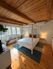 Modern Catskills Cabin with Hot Tub in Accord - Image 4