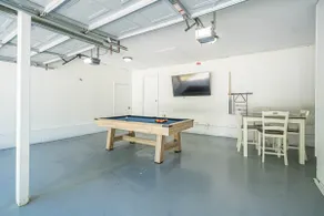 Central location/Near GSU/Pool table/Fenced yard - Image 3