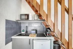 The Charming • Duplex • Downtown • Airport - Image 5