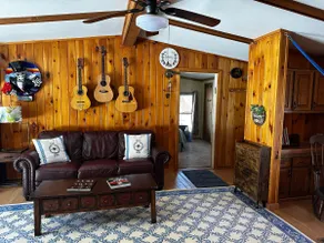 Harmony House | Family & Pet Friendly Jam Retreat - Image 3