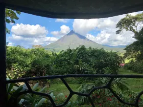 The hidden Side - Private Villa with Volcano View and Indoor Jacuzzi - Image 5