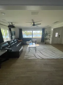 Relaxing Lakefront Escape Pool Home with 150 inch screen Theater - Image 2