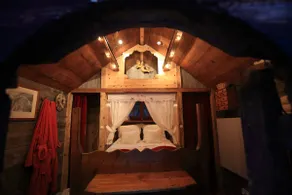 Small Chalet Le Clopet with Jacuzzi - Image 5