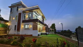 Premium 5BR Villa with Scenic View at Panchgani - Image 2