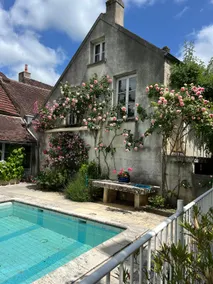 Le Pressoir - Historic Burgundy Home & Pool - Image 4