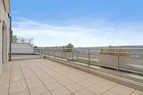 Central Penthouse in Kirchberg! - Image 2
