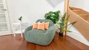 Pyrmont NSW - Stylish 2 Bedroom Apartment with Balcony - Image 4