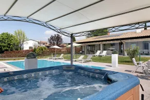 Bardolino Golden Hill - Image 3