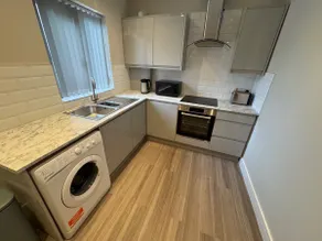 Brand New Luxury Centrally Located 2BR Apartment - Image 3
