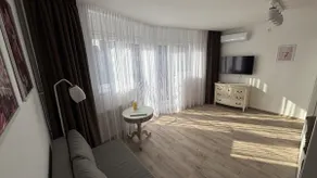 FloraTrio Apartment / Rose - Image 5