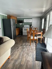 Humble Cottage - Image 3