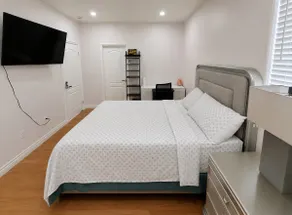 Modern 4BR Home + Near DTLA and Parks - Image 5