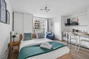 Chic studio apart near Paris - Image 2