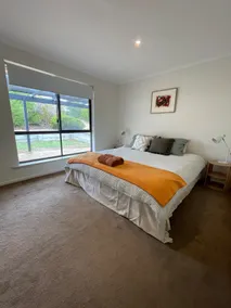 Barton Beach House | Walk to Boomer Beach - Image 5