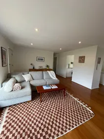 Barton Beach House | Walk to Boomer Beach - Image 2